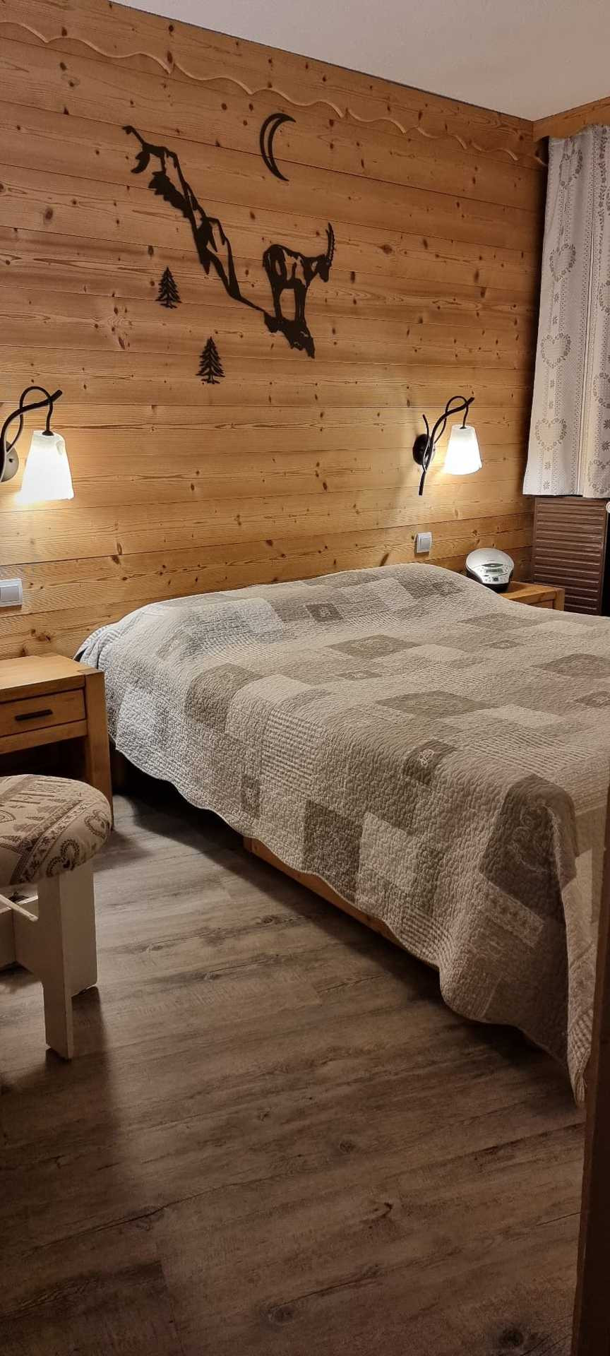 _lv_images__lot_0000000017_04_29647915 _lv_images__lot_0000000017_04_29647915