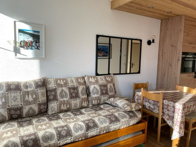 _lv_images__lot_0000000136_05_29568235 _lv_images__lot_0000000136_05_29568235