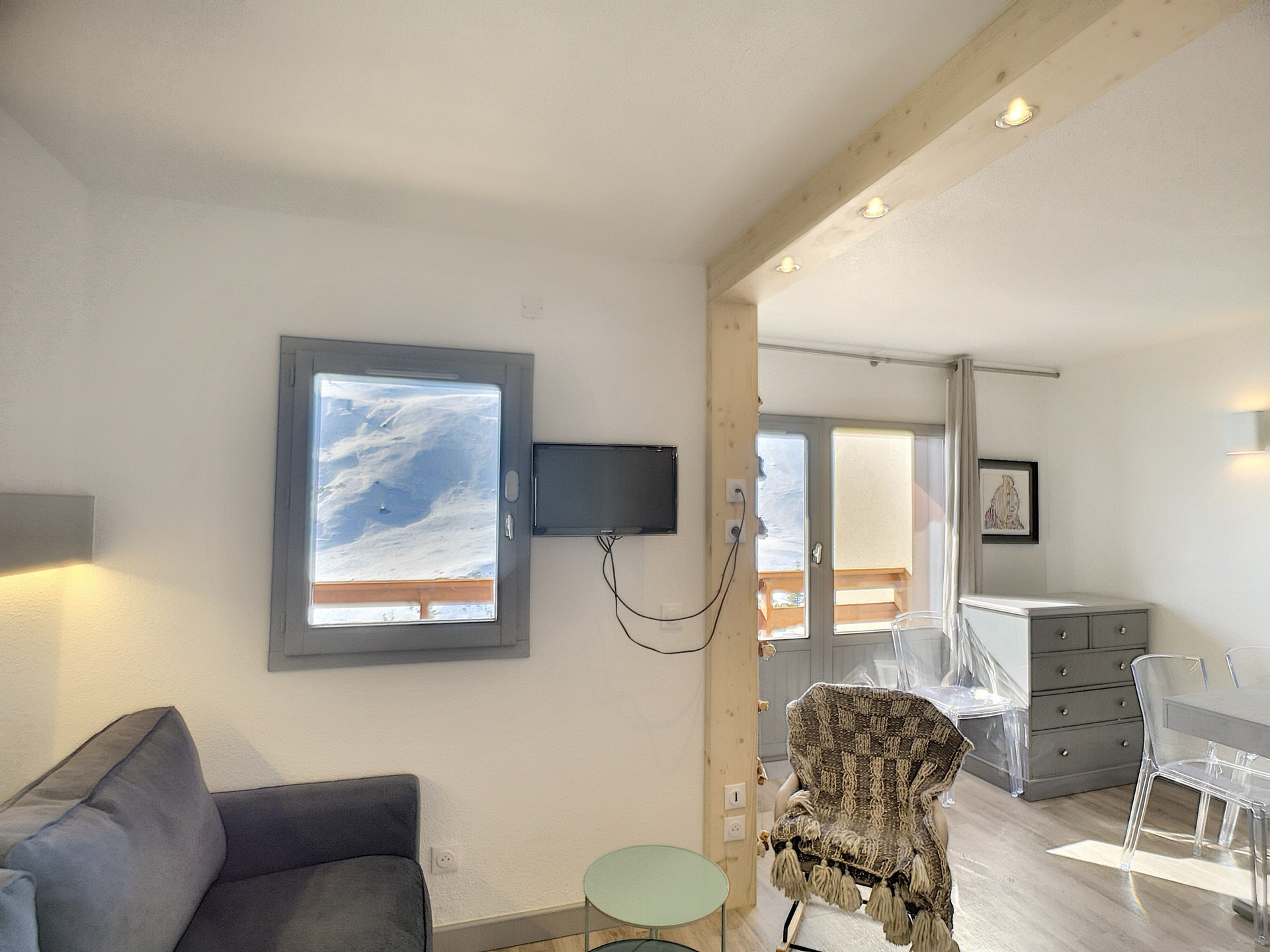 _lv_images__lot_0002000008_03_27052108 _lv_images__lot_0002000008_03_27052108