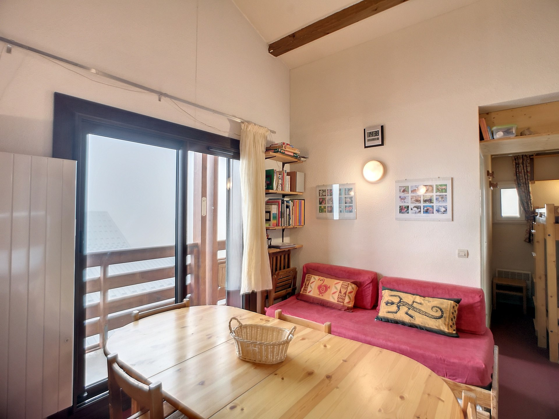 _lv_images__lot_0002000047_03_29947605