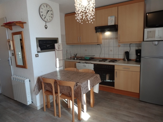 _lv_images__lot_0002012308_01_27071790