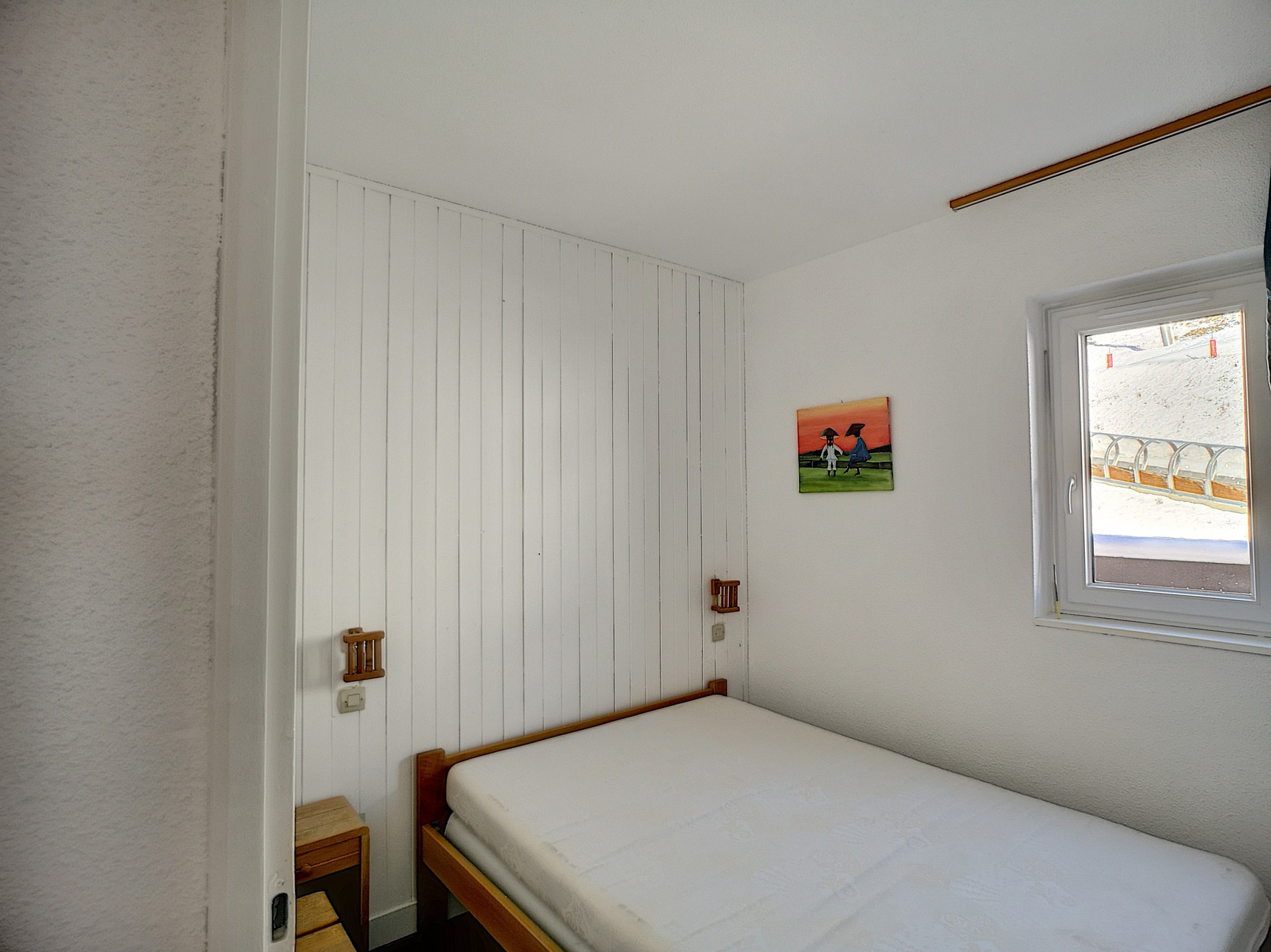 _lv_images__lot_0002020006_08_27609395