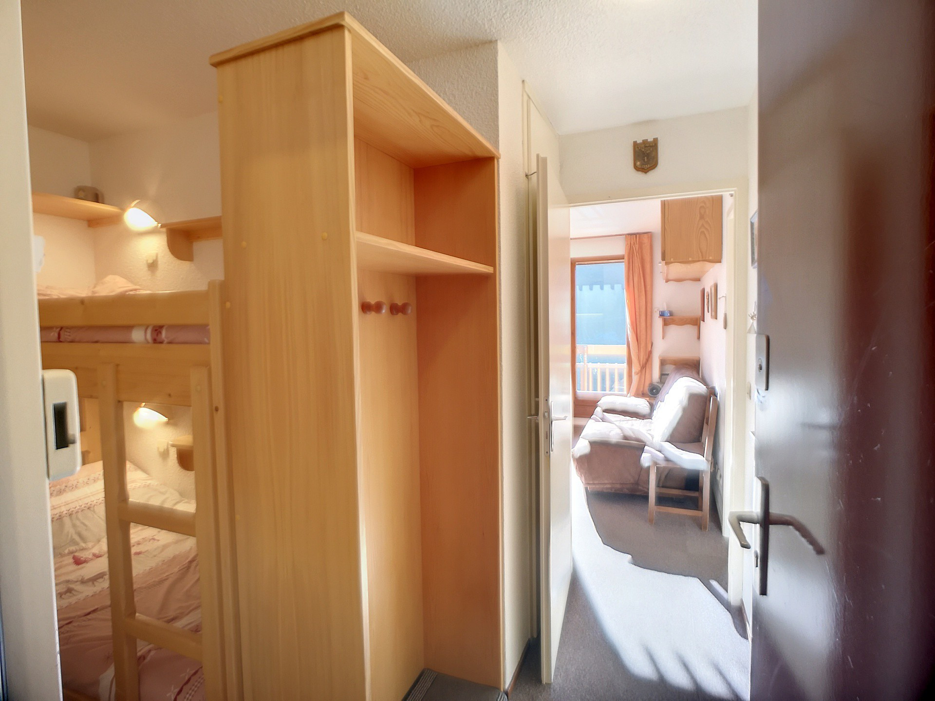 _lv_images__lot_0002030018_07_26882279 _lv_images__lot_0002030018_07_26882279