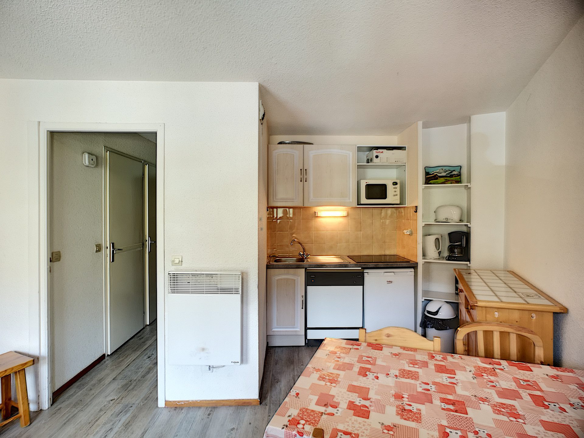 _lv_images__lot_0002030032_02_30479995