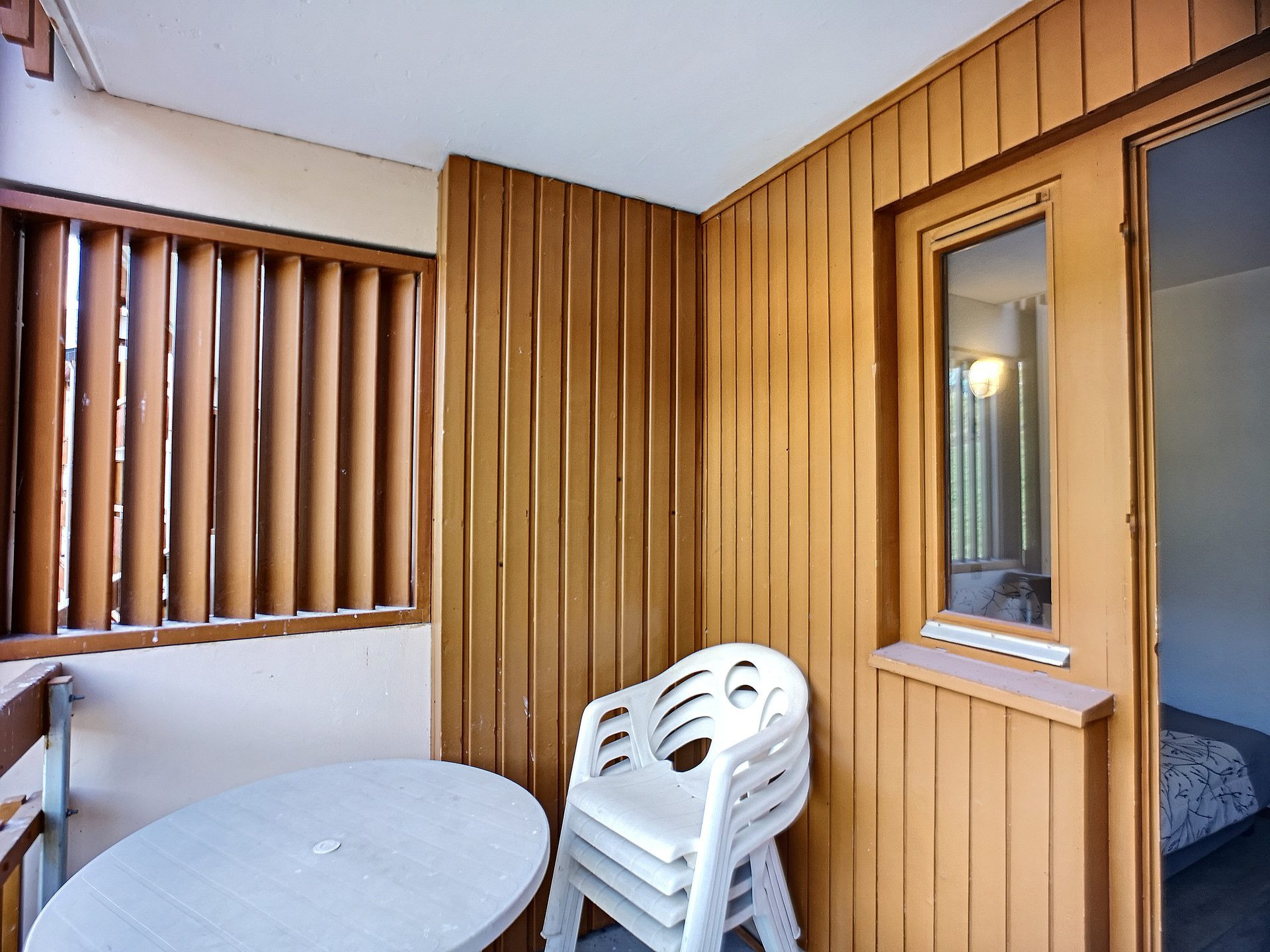 _lv_images__lot_0002030032_11_23673207