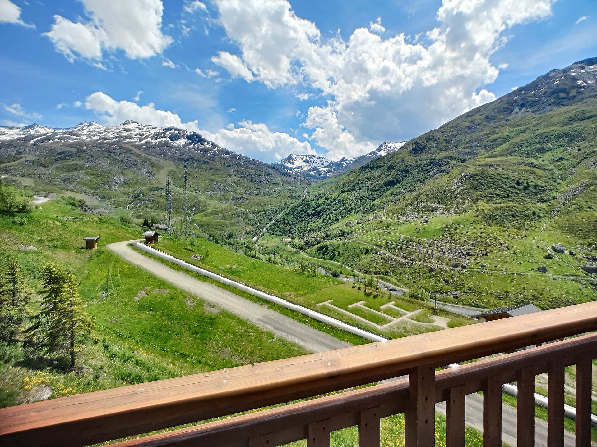 _lv_images__lot_0002050910_09_30652467