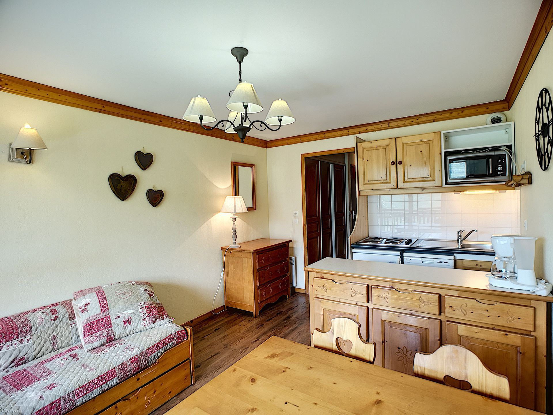 _lv_images__lot_0002050911_06_26882230 _lv_images__lot_0002050911_06_26882230