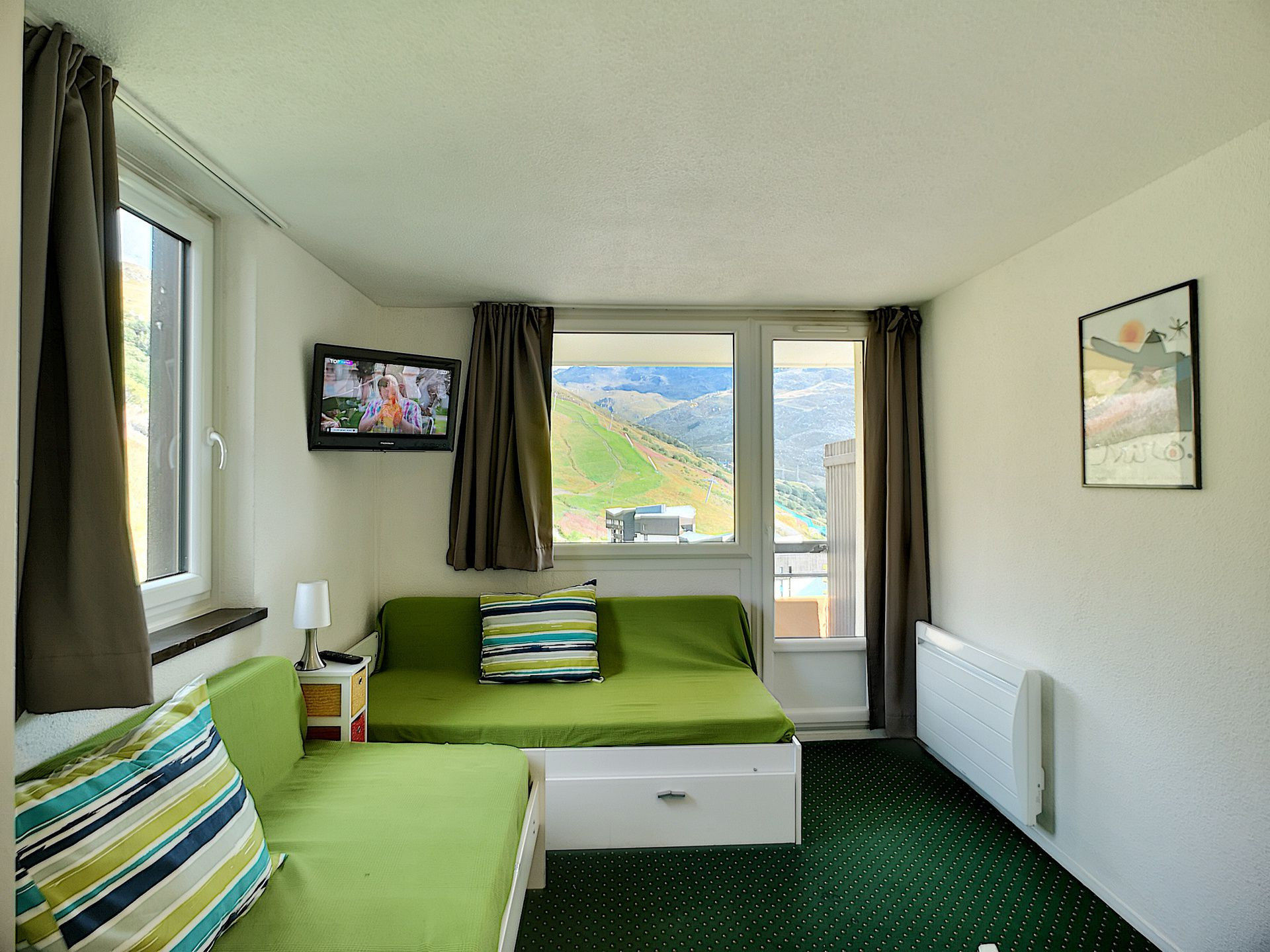 _lv_images__lot_0007000206_02_26882989