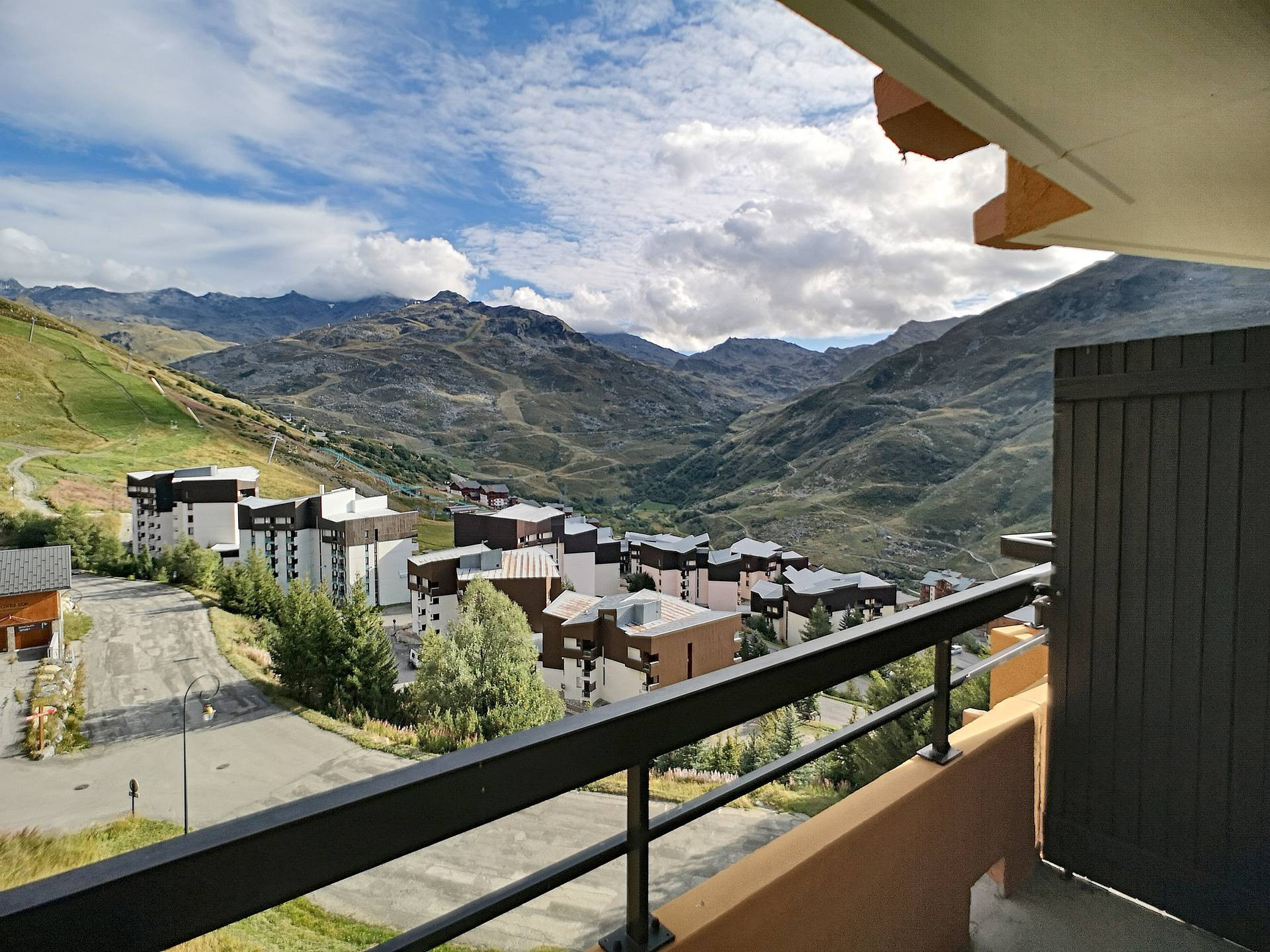 _lv_images__lot_0007000206_11_23615549