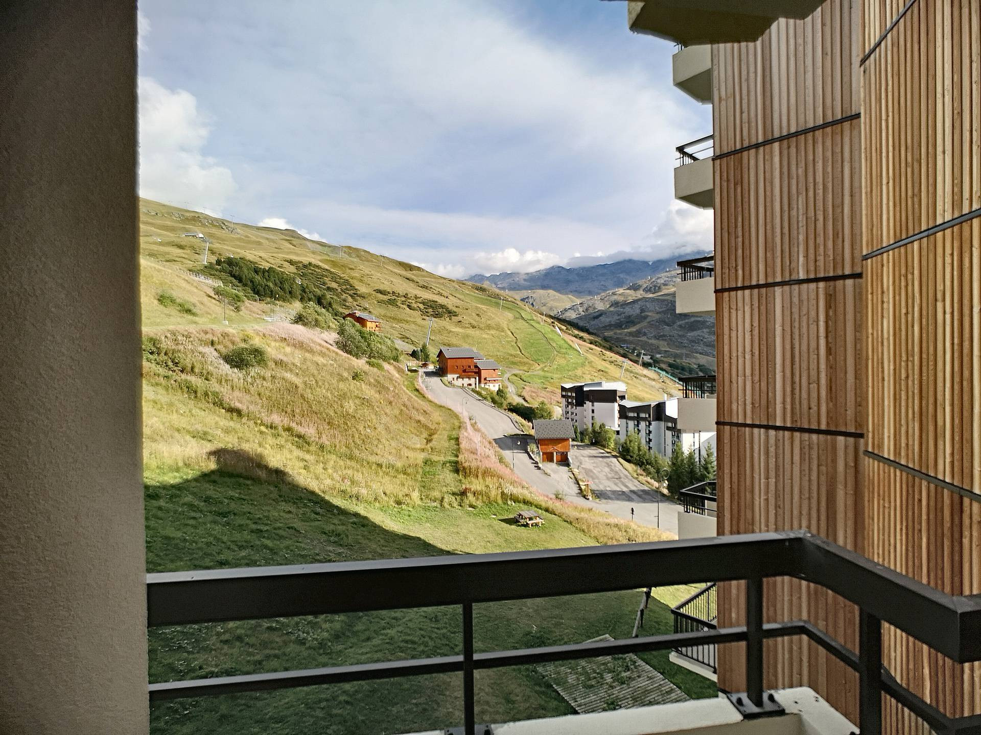 _lv_images__lot_0007000317_09_23616099