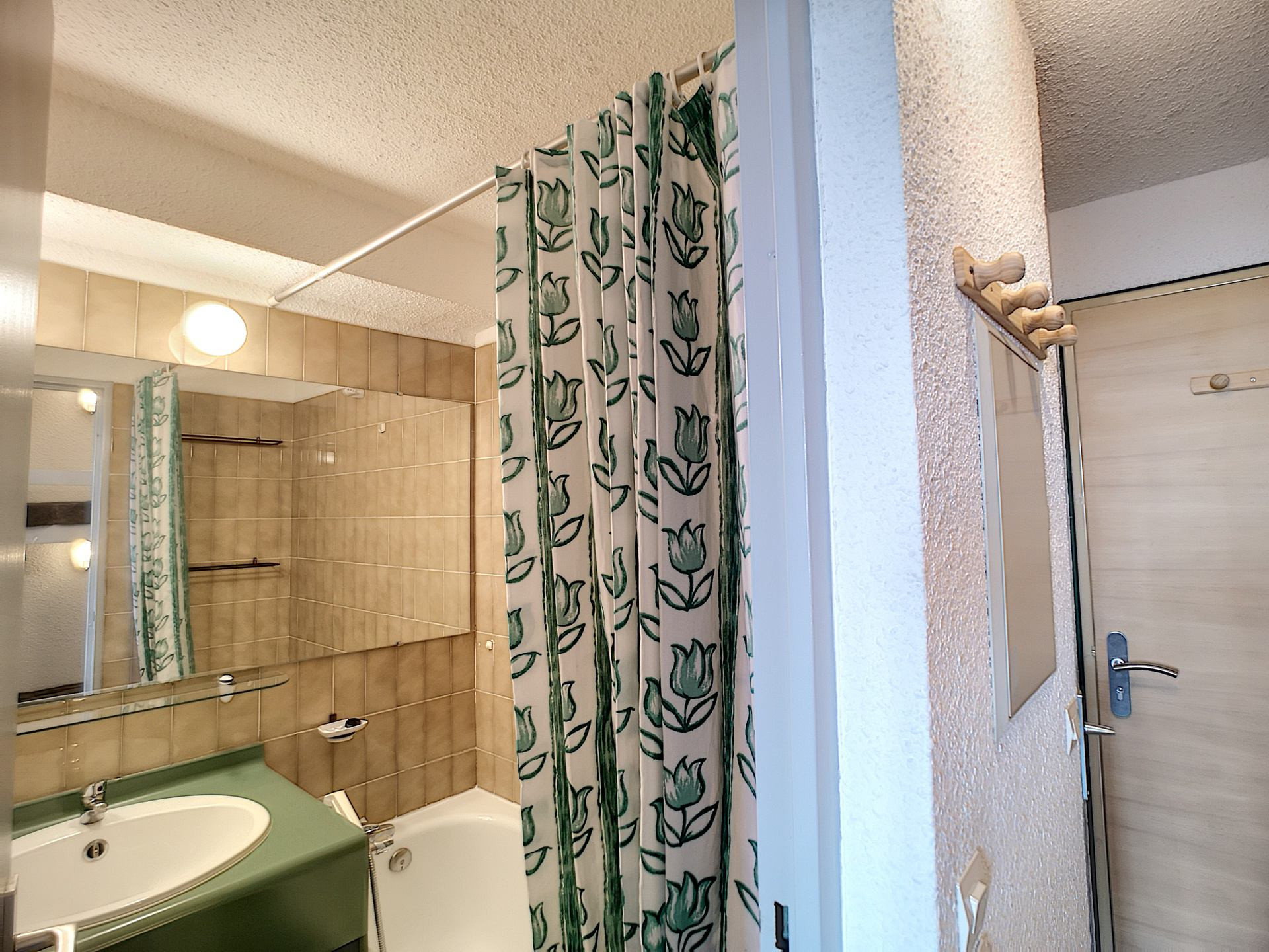 _lv_images__lot_0007010409_07_27591797 _lv_images__lot_0007010409_07_27591797