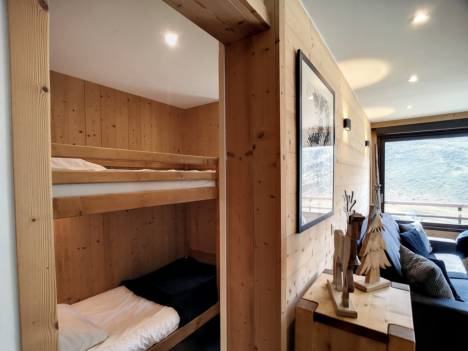 _lv_images__lot_0012000025_08_28821064 _lv_images__lot_0012000025_08_28821064