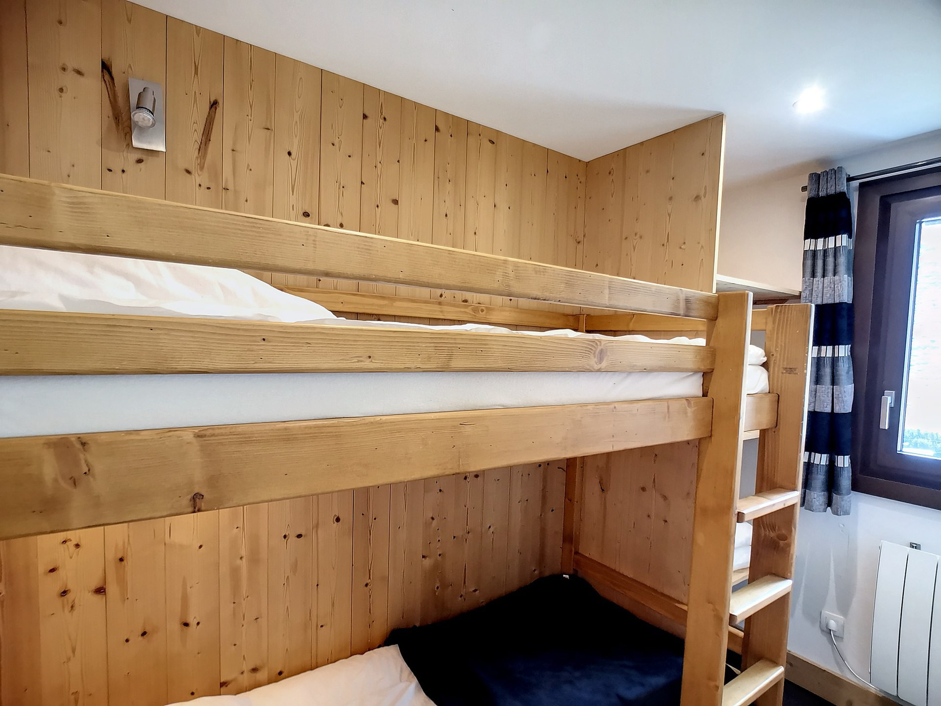 _lv_images__lot_0012000025_09_27666701 _lv_images__lot_0012000025_09_27666701