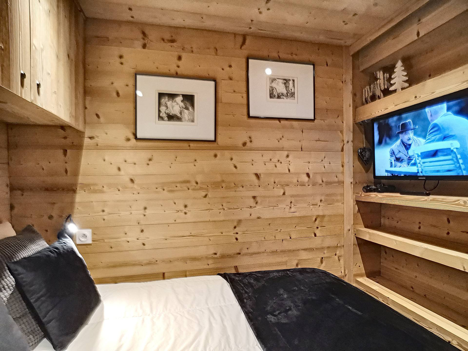 _lv_images__lot_0012000025_13_26828447 _lv_images__lot_0012000025_13_26828447