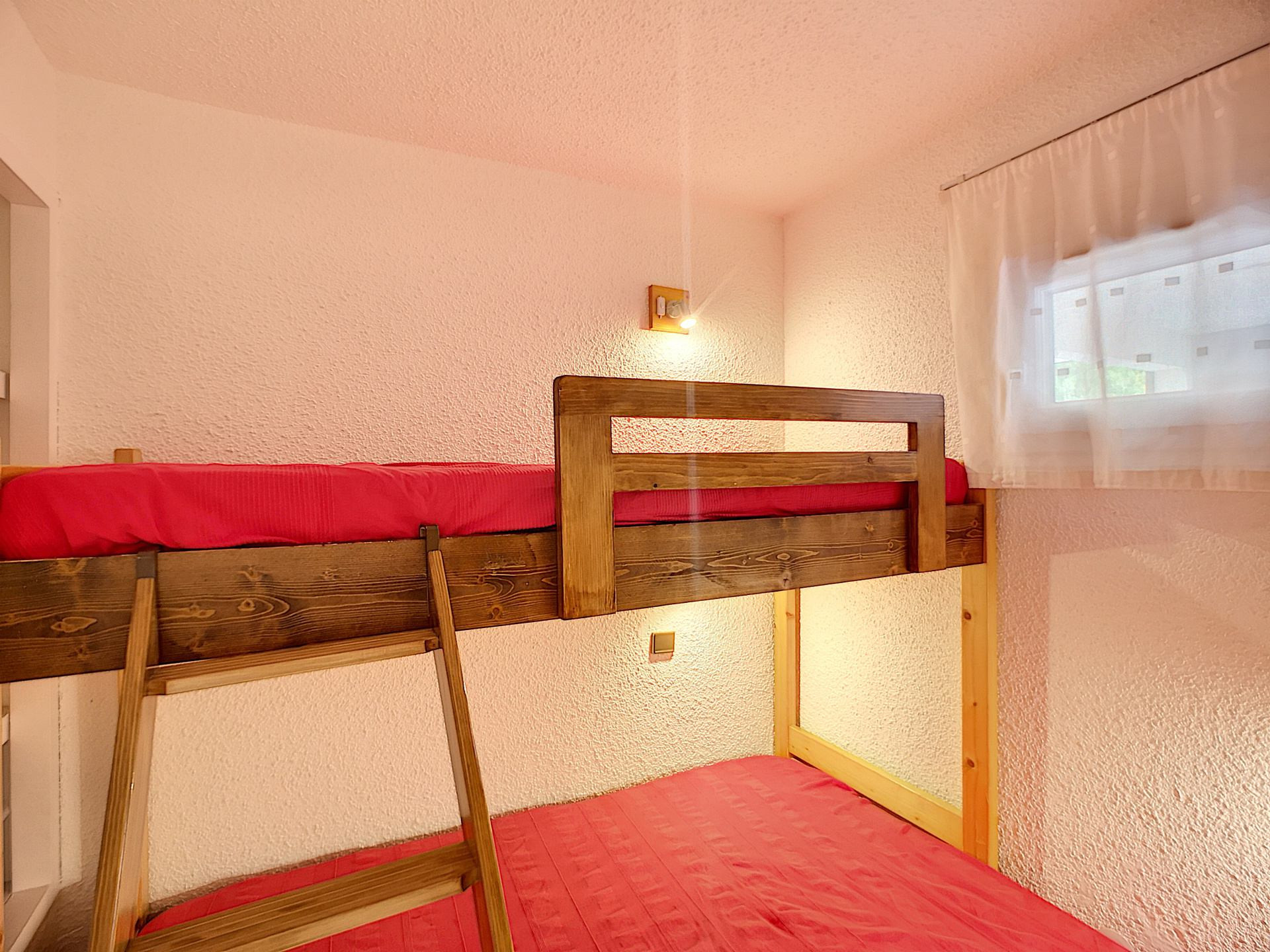 _lv_images__lot_0012000051_12_26800629 _lv_images__lot_0012000051_12_26800629