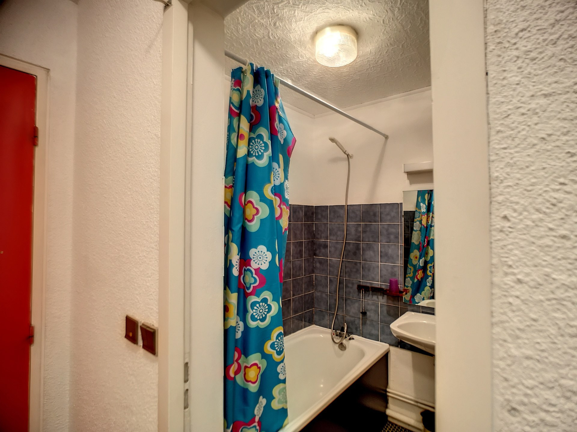 _lv_images__lot_0012010201_09_33023046