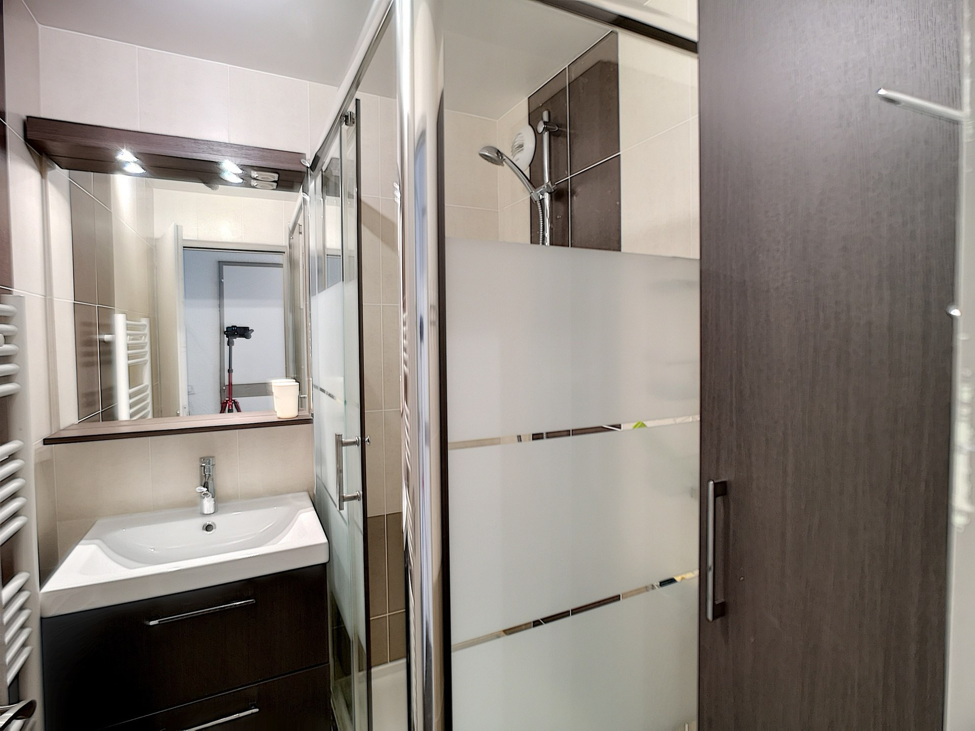 _lv_images__lot_0012020219_10_23614325