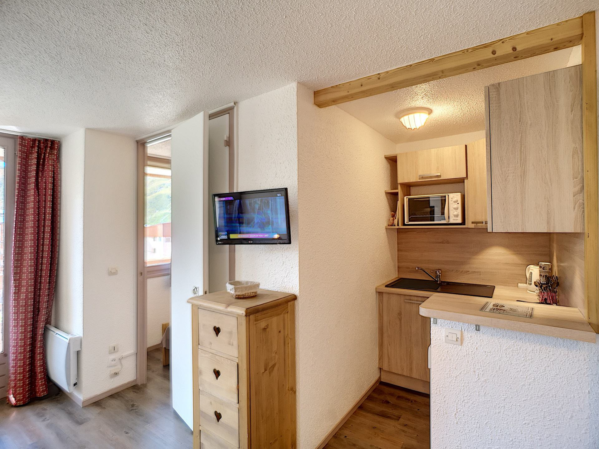 _lv_images__lot_0012030424_03_26698417 _lv_images__lot_0012030424_03_26698417