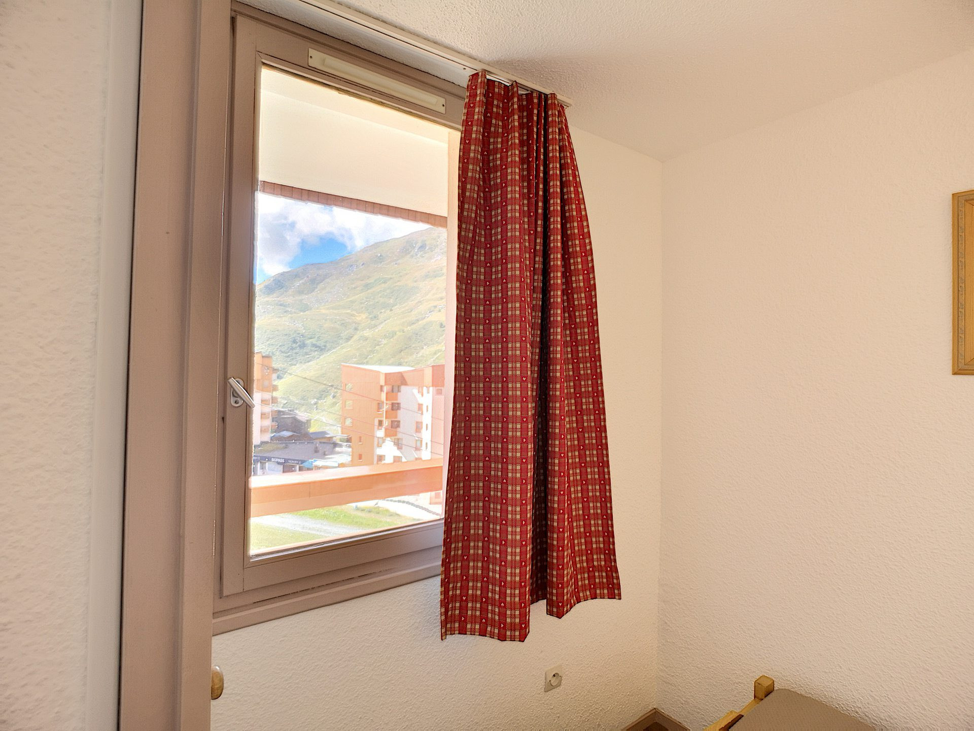 _lv_images__lot_0012030424_14_31418364