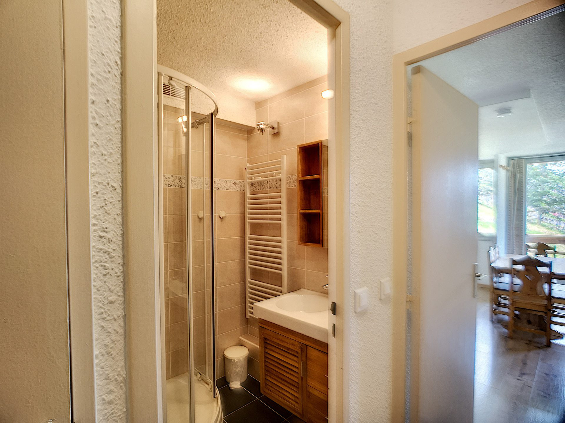 _lv_images__lot_0013040065_10_24411374