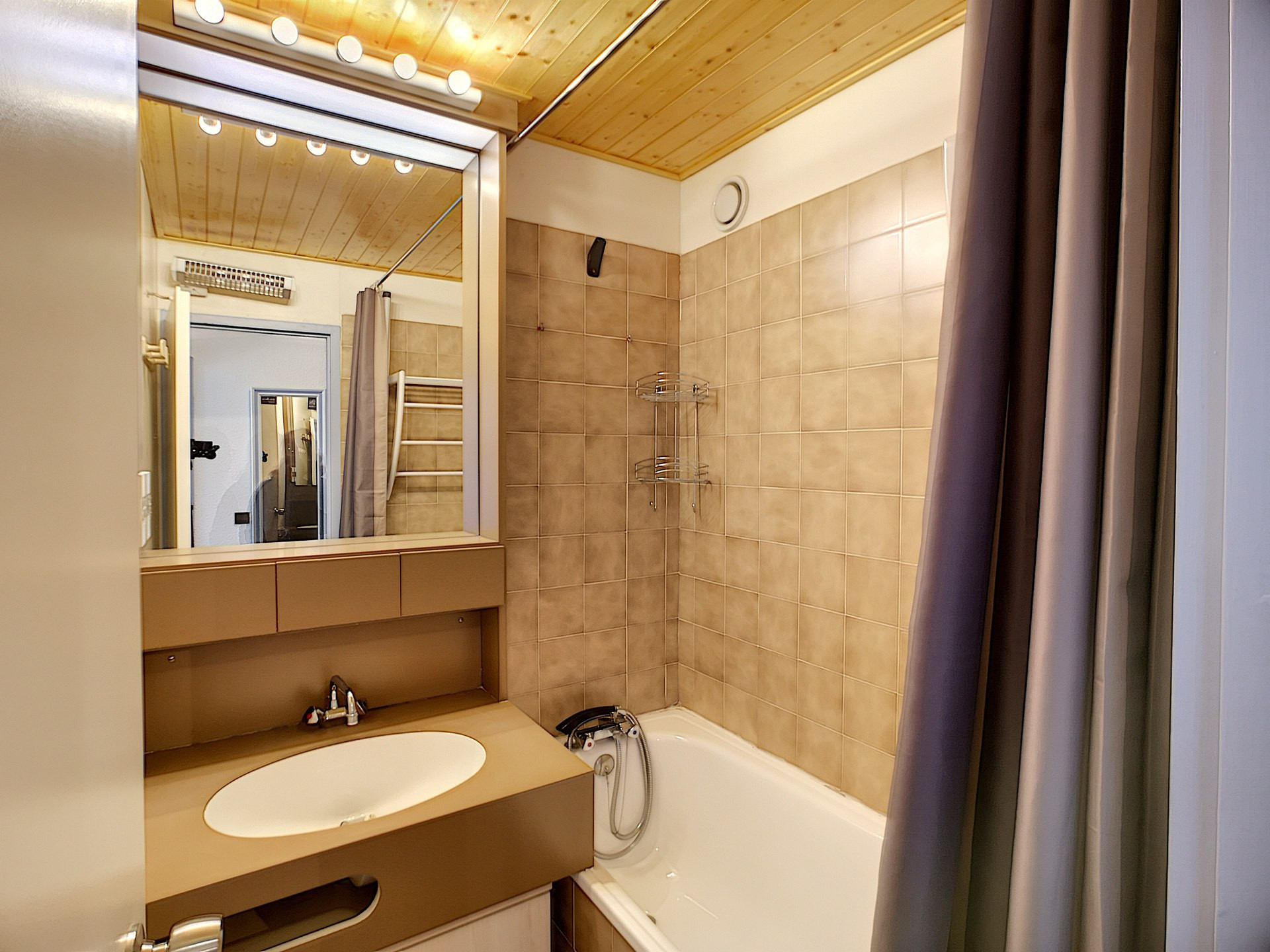 _lv_images__lot_0013040069_09_26863482 _lv_images__lot_0013040069_09_26863482