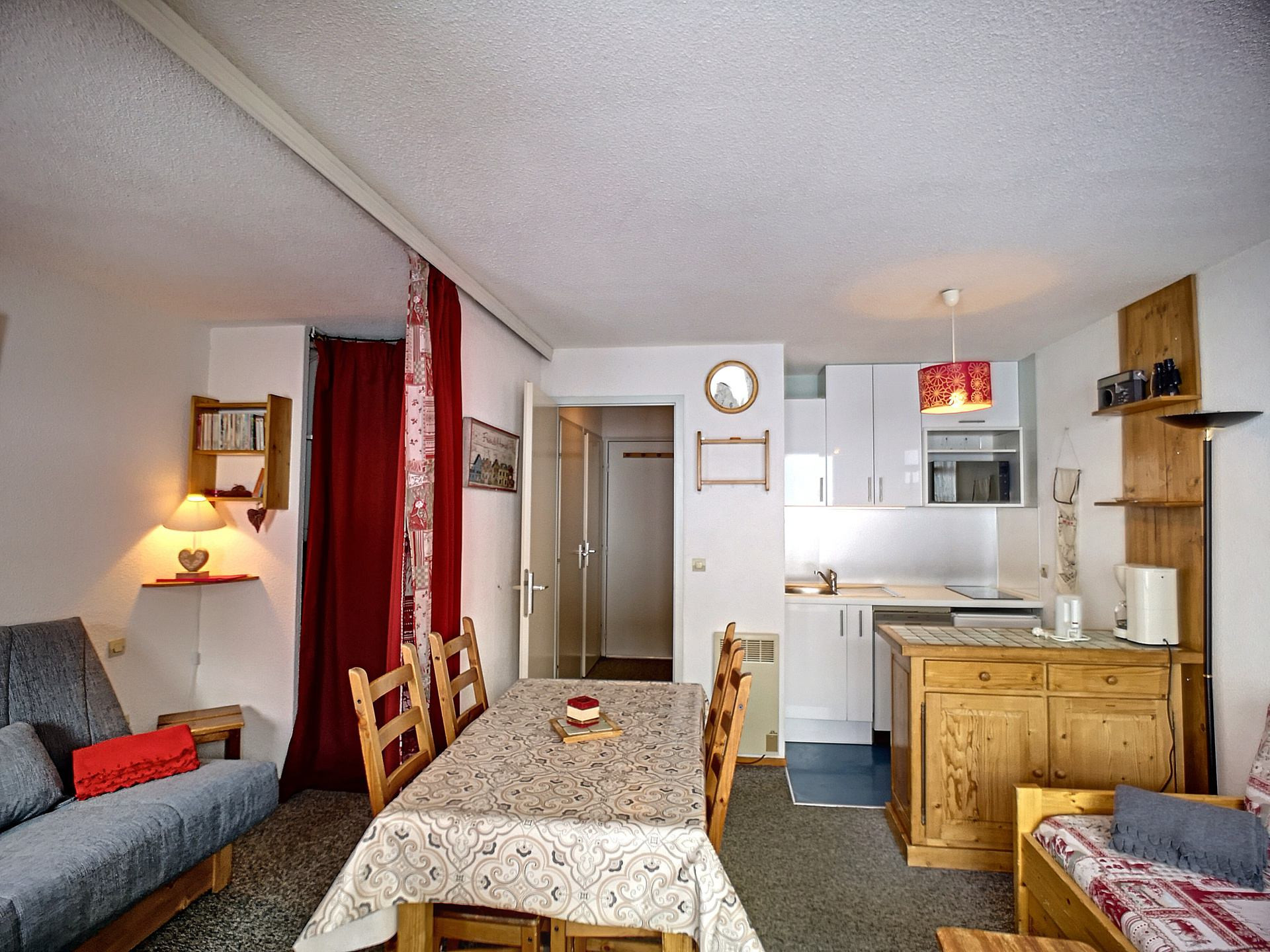 _lv_images__lot_0013040089_04_23614662
