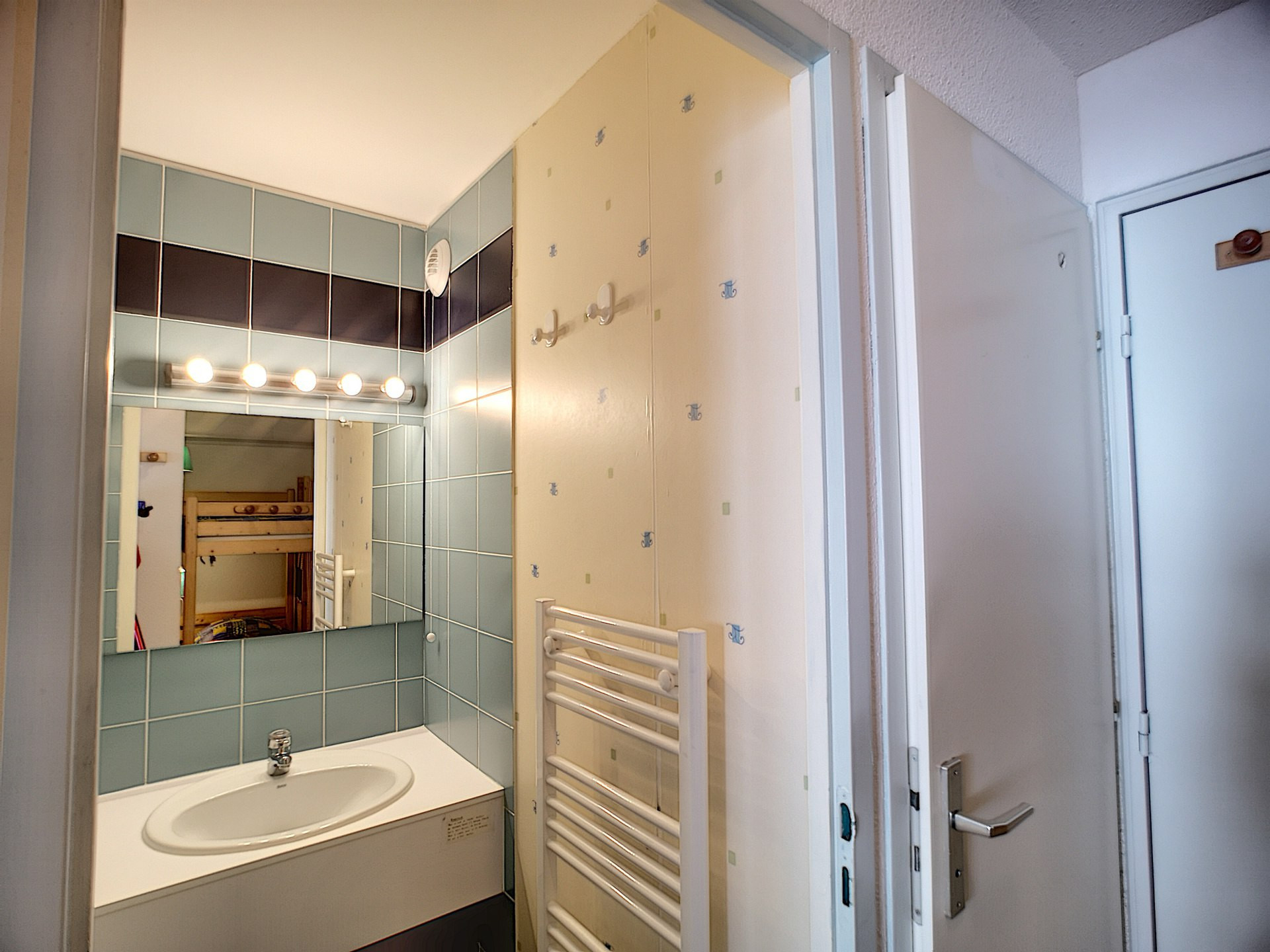 _lv_images__lot_0013040089_12_29345552