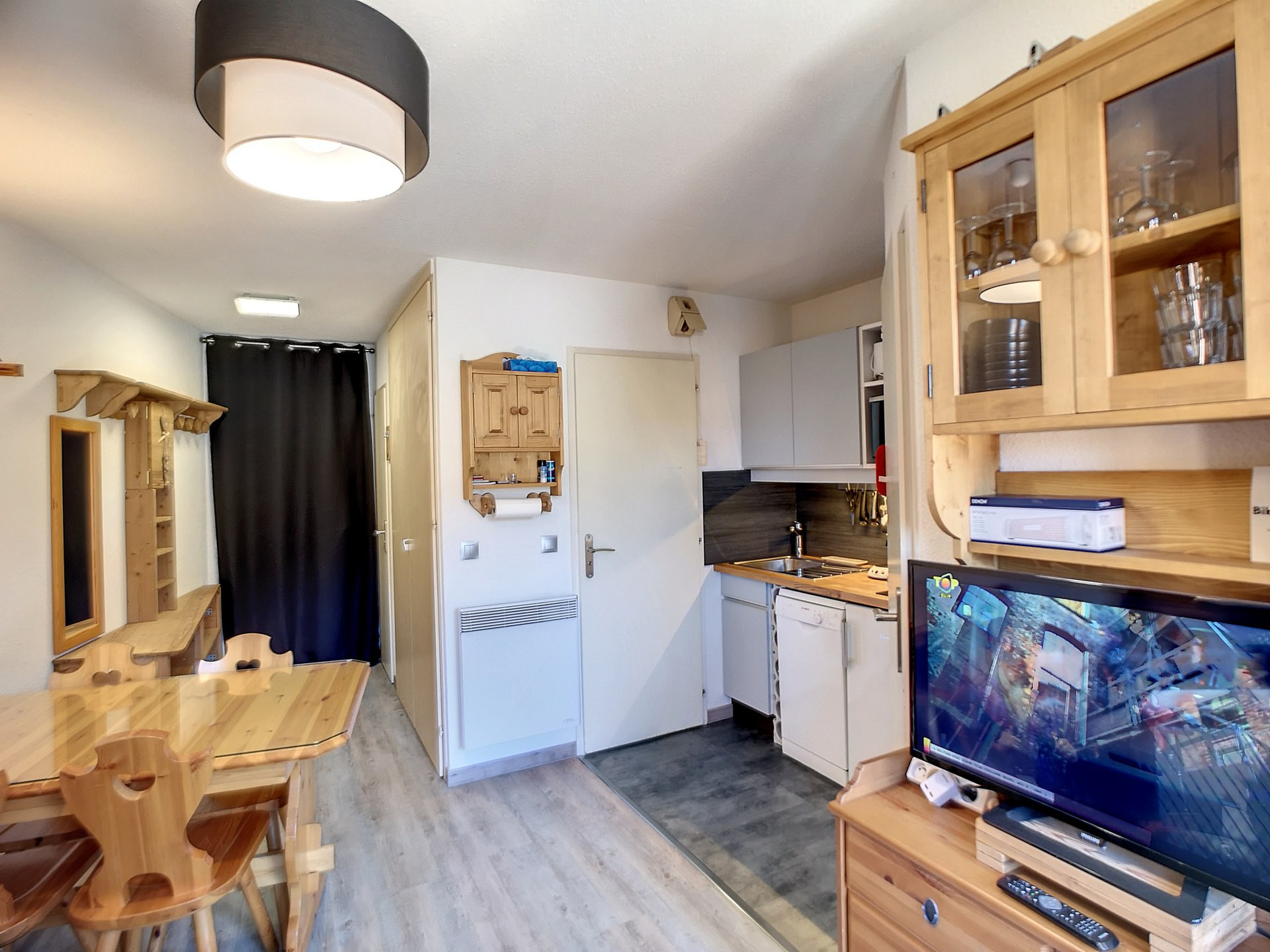 _lv_images__lot_0013040094_12_29646322