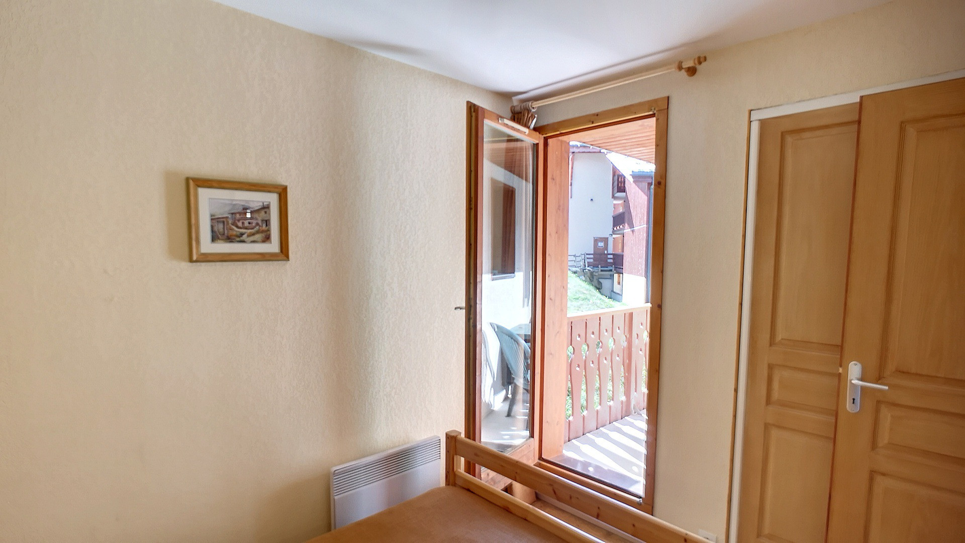 _lv_images__lot_0013040110_08_28610165