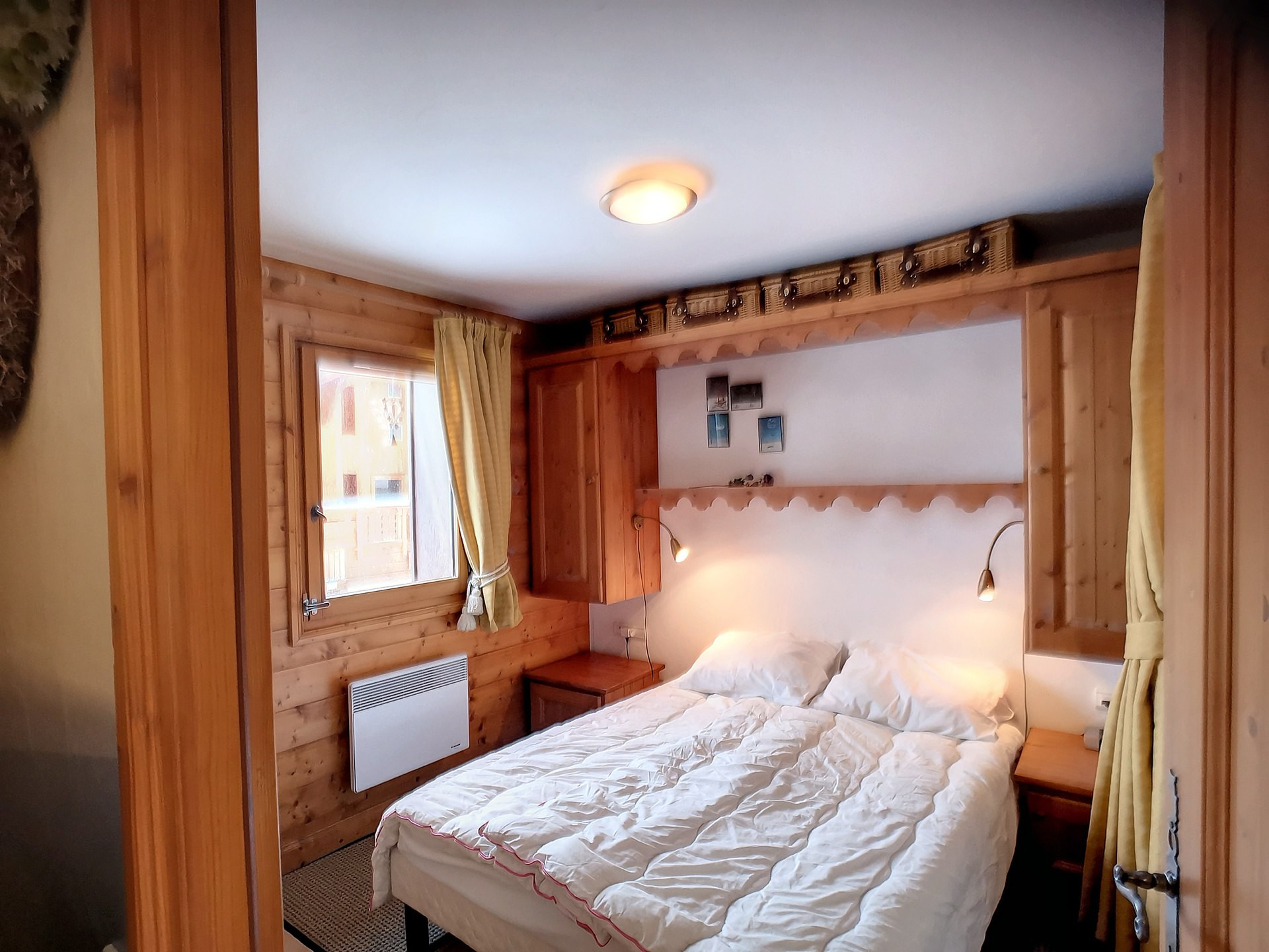 _lv_images__lot_0013040127_10_29644524