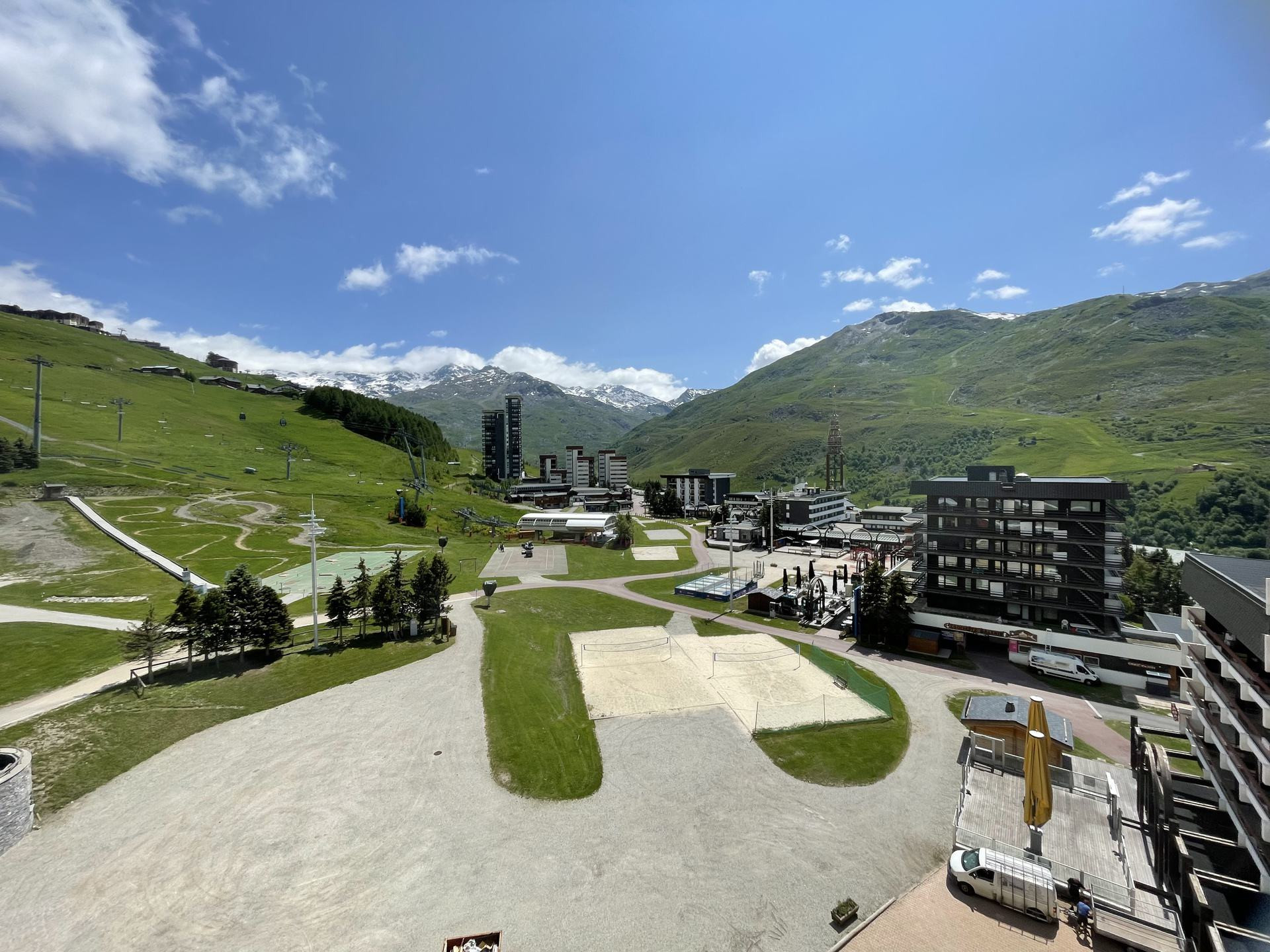 _lv_images__lot_0030410717_09_24559314