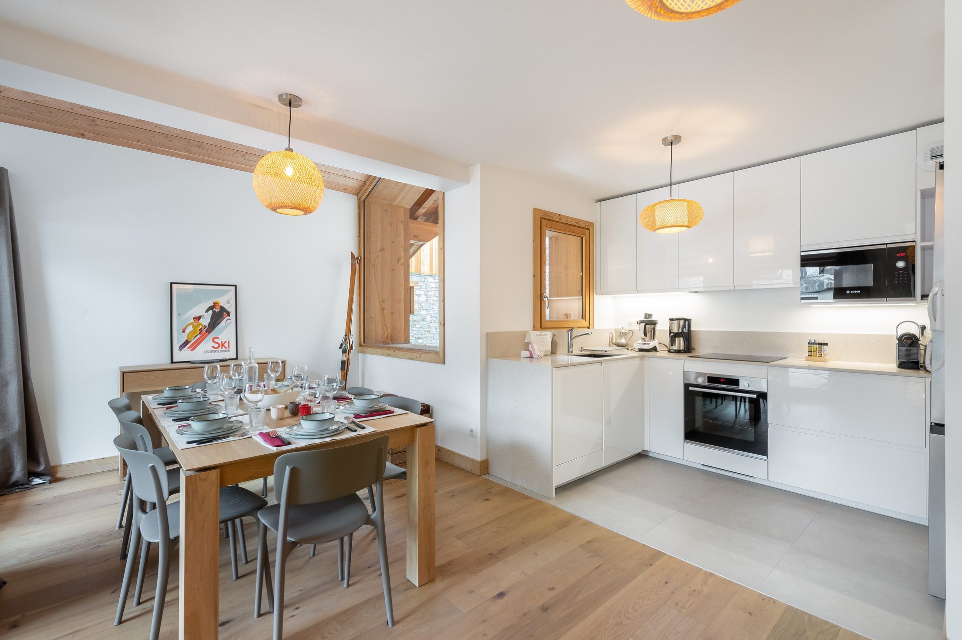 _lv_images__lot_0060511629_05_27650555