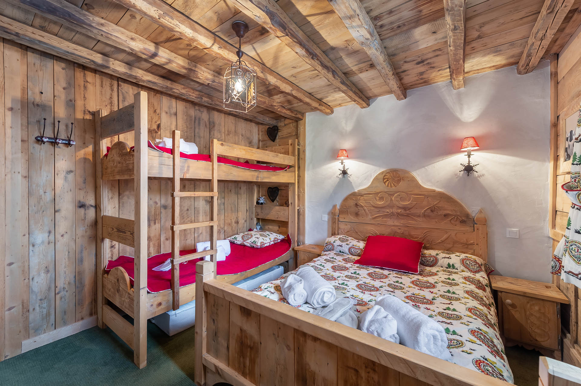 _lv_images__lot_0074061384_07_29367659