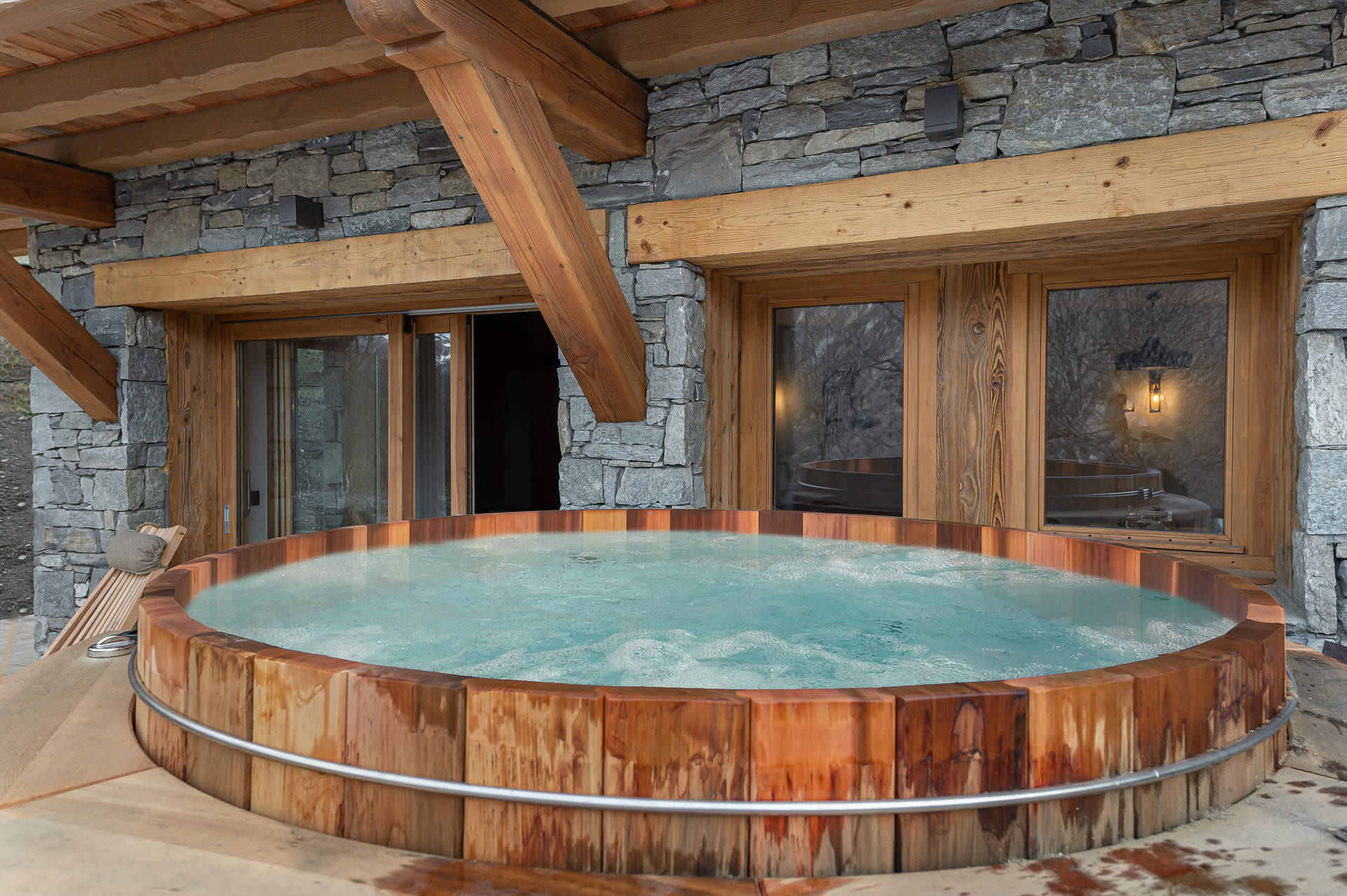 _lv_images__lot_0074061440_02_29148911