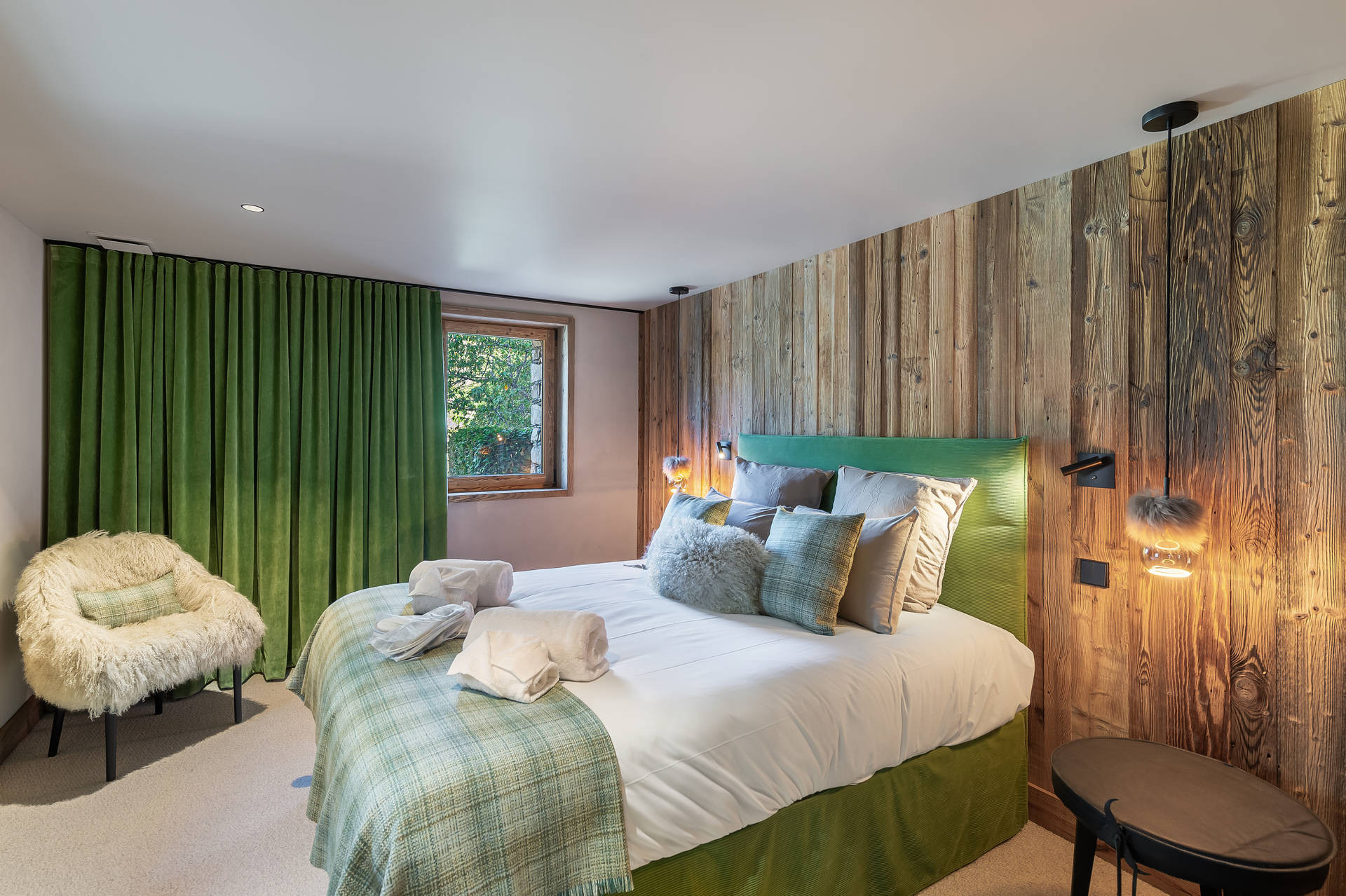 _lv_images__lot_0074061441_15_27649981