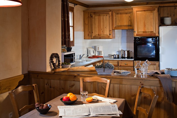 Les Chalets du Soleil CGH-6 pièces-12 personnes Authentique-les Menuires-les-3-vallées
