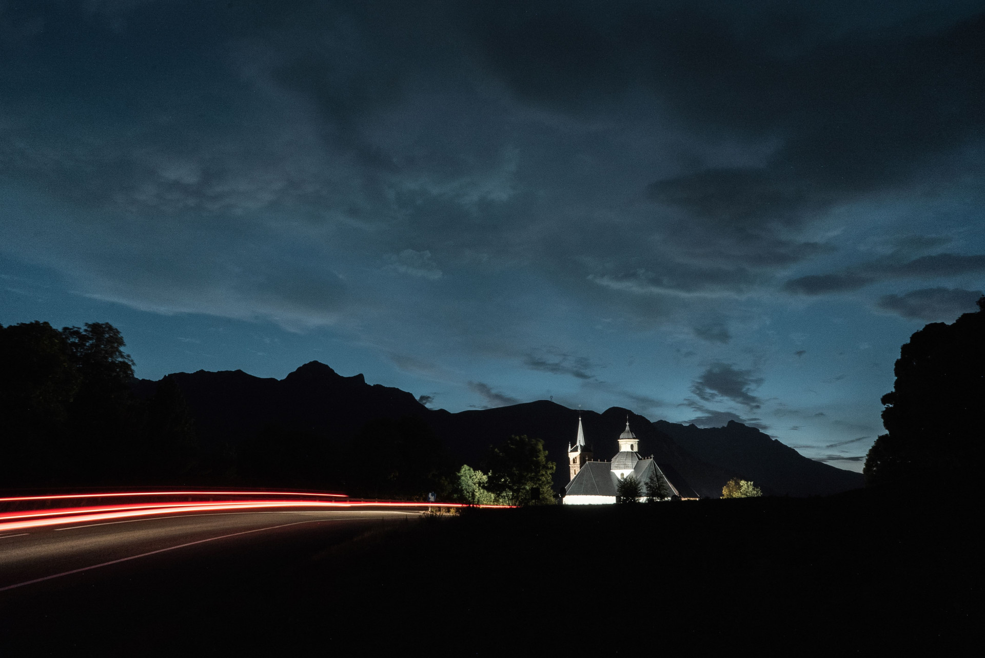 notre-dame-de-la-vie-de-nuit-yann-allegre-20868-2-23698733
