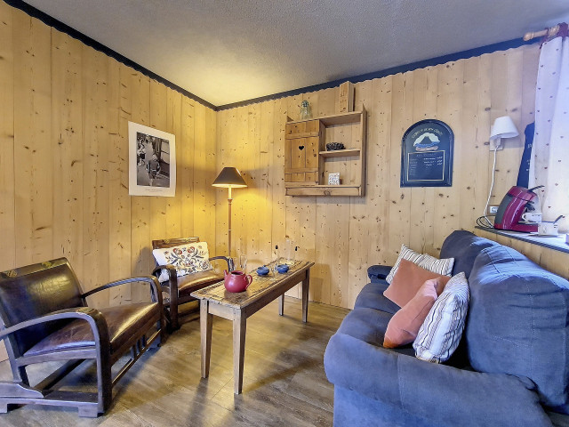 _agence-des-belleville_lv_images__lot_0000045728_08_32249527 _agence-des-belleville_lv_images__lot_0000045728_08_32249527