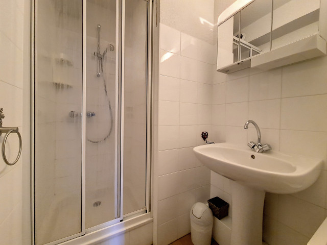 _agence-des-belleville_lv_images__lot_0000045728_11_27791306