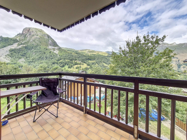 _agence-des-belleville_lv_images__lot_0000045728_16_28324871 _agence-des-belleville_lv_images__lot_0000045728_16_28324871