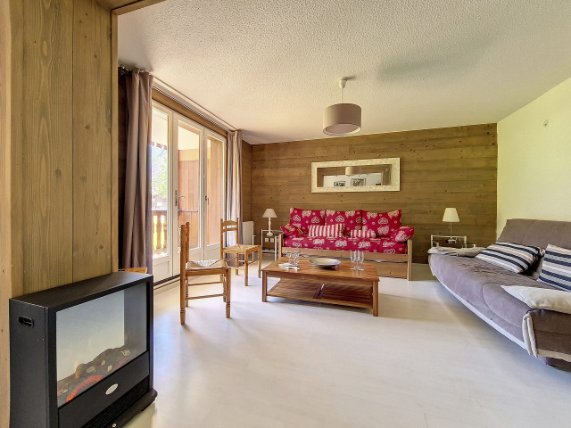 _agence-des-belleville_lv_images__lot_0000045751_02_28940046 _agence-des-belleville_lv_images__lot_0000045751_02_28940046