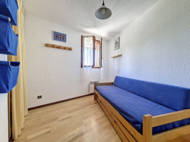 _agence-des-belleville_lv_images__lot_0000045751_13_28346246