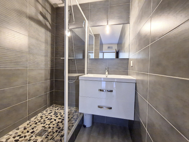 _agence-des-belleville_lv_images__lot_0000045751_14_27174083