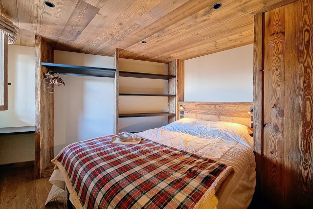 _agence-des-belleville_lv_images__lot_0000045752_08_28422503