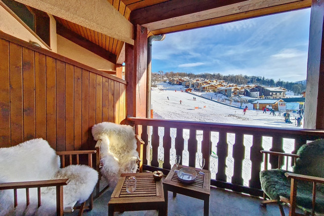 _agence-des-belleville_lv_images__lot_0000045752_15_32145476