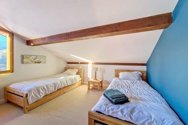 _agence-des-belleville_lv_images__lot_0000045755_11_28423555 _agence-des-belleville_lv_images__lot_0000045755_11_28423555