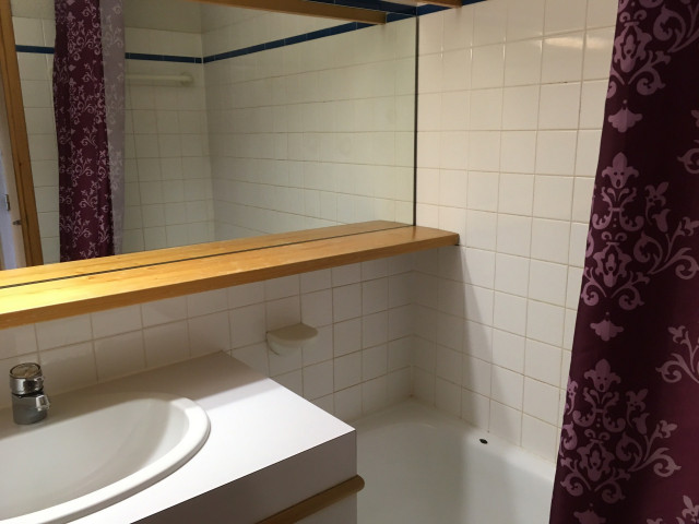 _agence-des-belleville_lv_images__lot_0000045766_07_28772234 _agence-des-belleville_lv_images__lot_0000045766_07_28772234