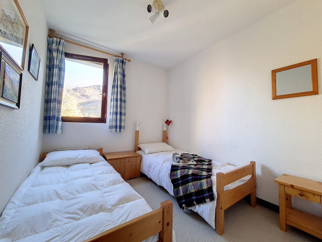 _agence-des-belleville_lv_images__lot_0000045778_11_28153276