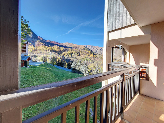 _agence-des-belleville_lv_images__lot_0000045778_16_27507667