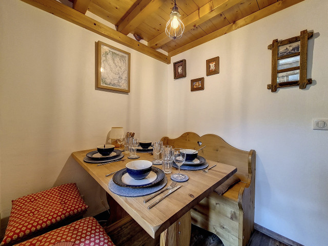 _agence-des-belleville_lv_images__lot_0000045796_06_27155841